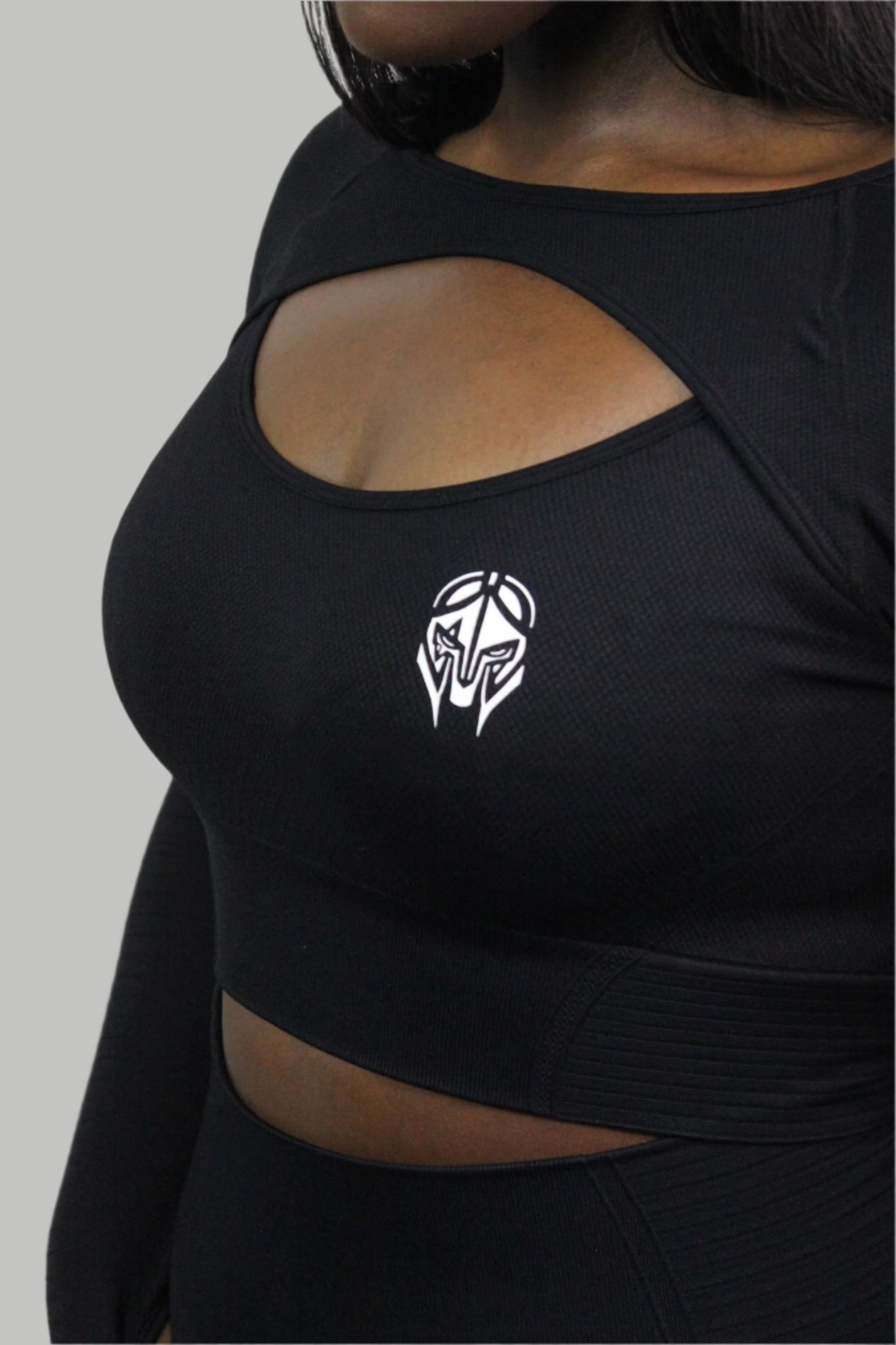 VALKYRIE LONG SLEEVE TOP – BLACK