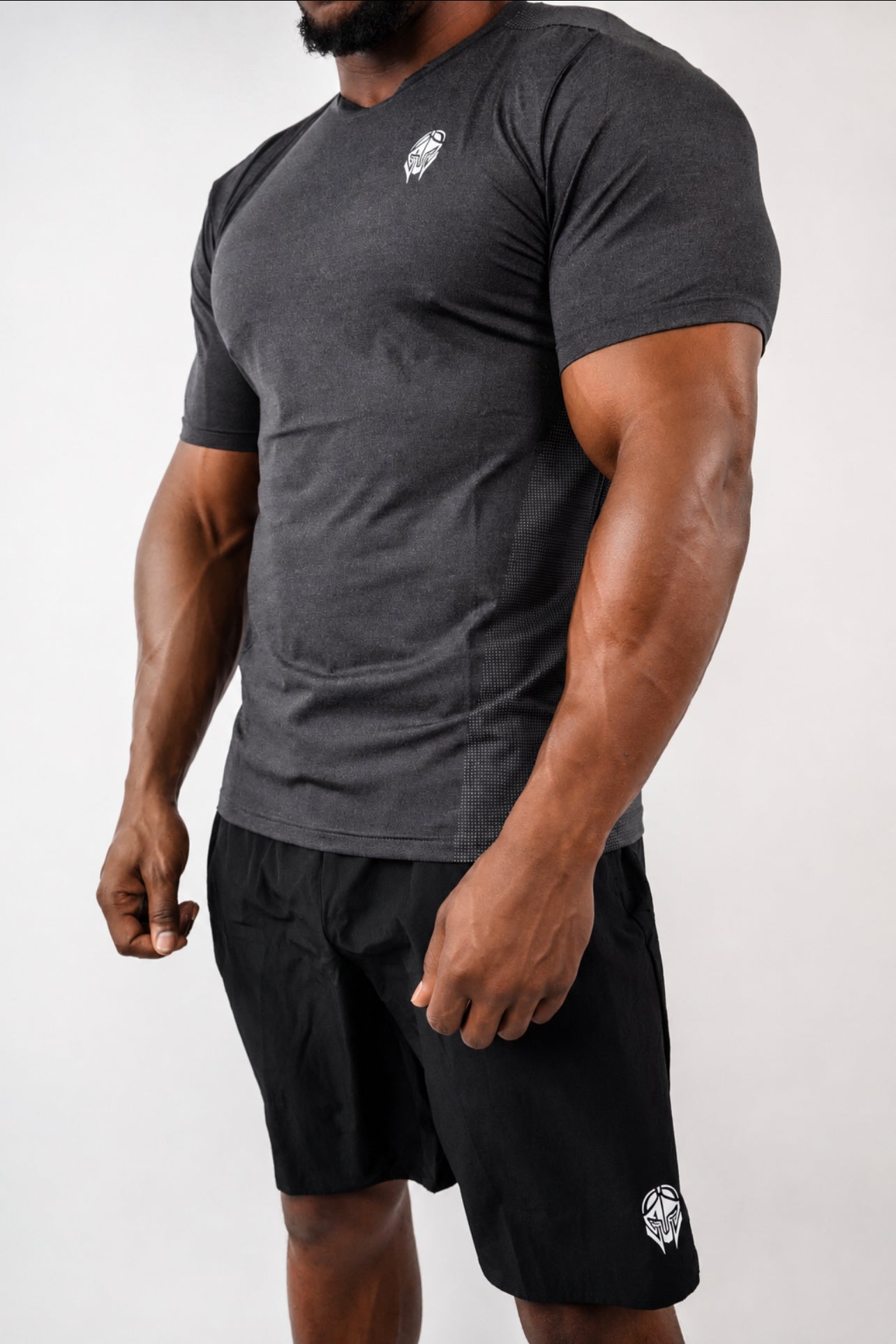 ATLAS TRAINING SHORTS — OBSIDIAN