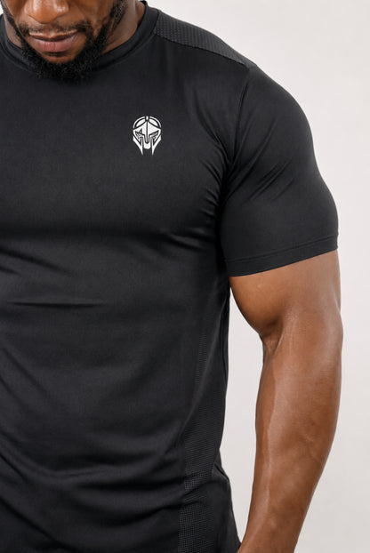 ATLAS PERFORMANCE TEE — OBSIDIAN