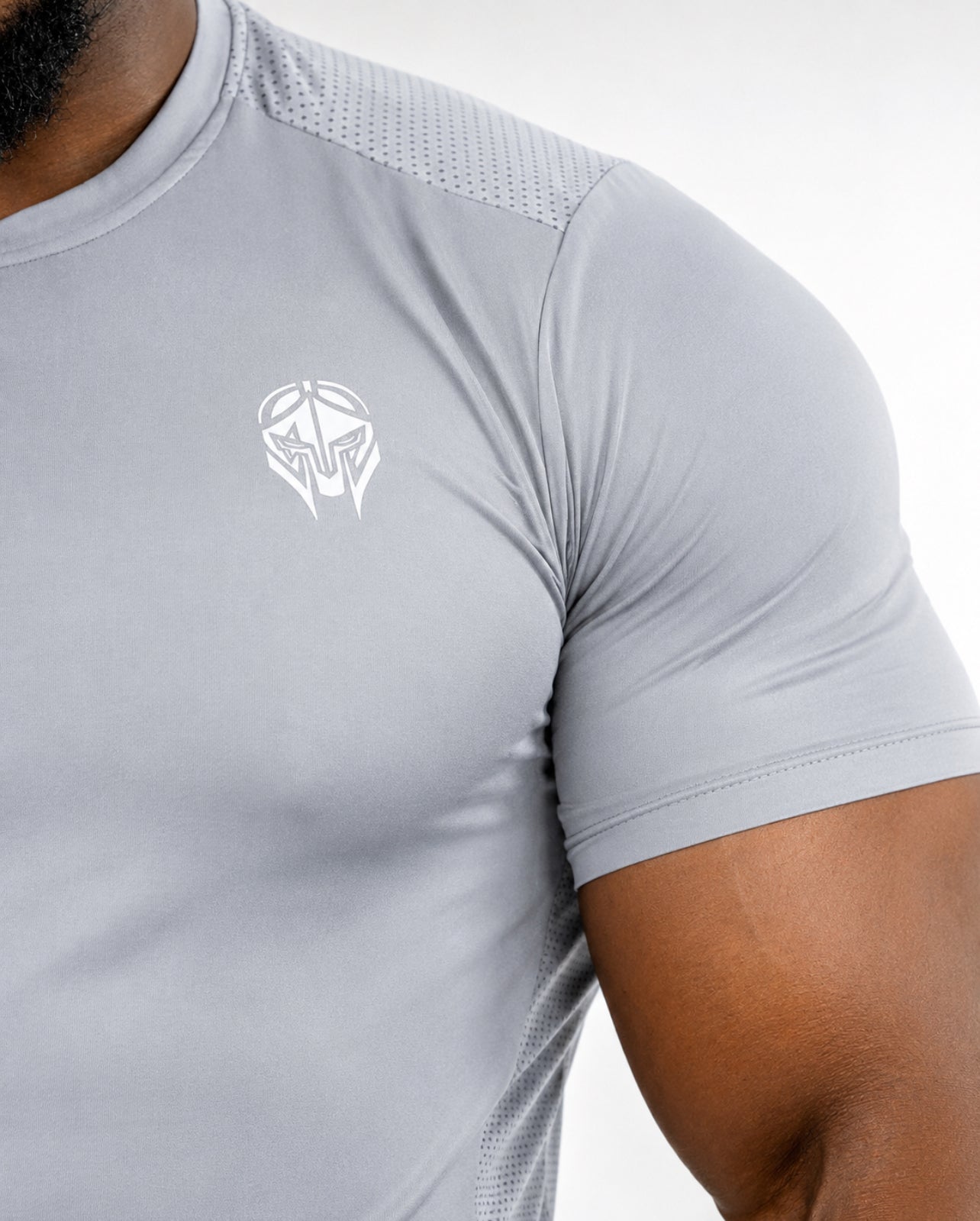 ATLAS PERFORMANCE TEE — STORM GREY